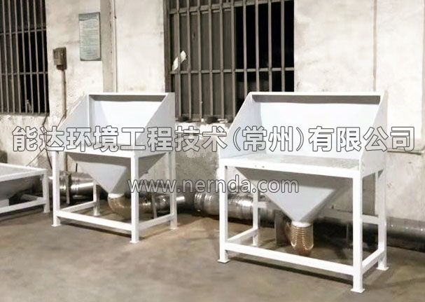 防爆濕式除塵系統(tǒng)配套打磨吸塵臺(tái)安裝現(xiàn)場照